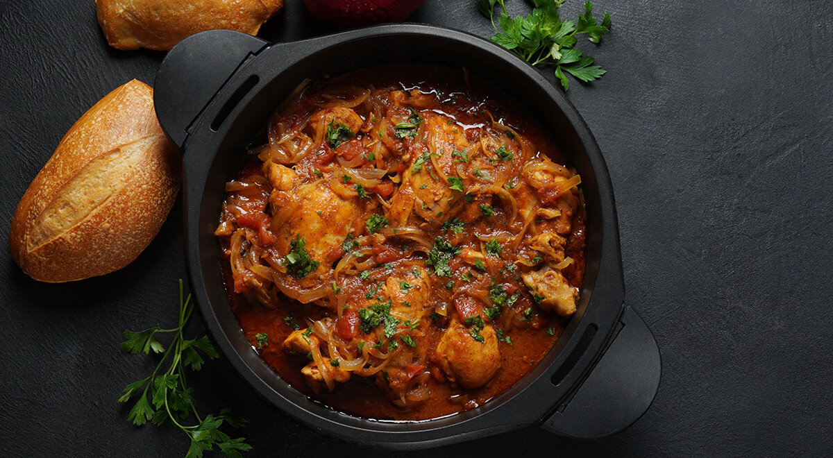 Чахохбили — тушёная курица в томатном соусе